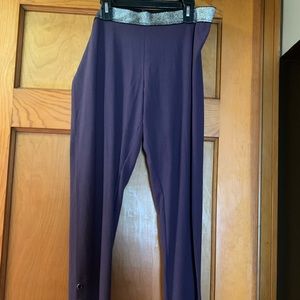 Victoria Secret Sport Purple Leggings NWOT